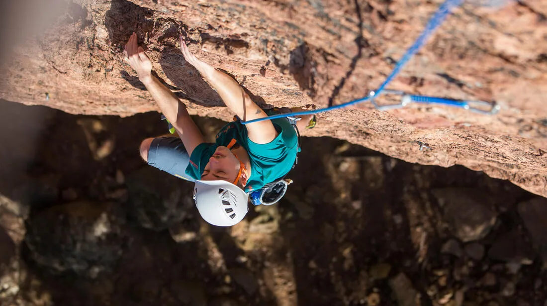 CLIMBING SHOES - ROCK 