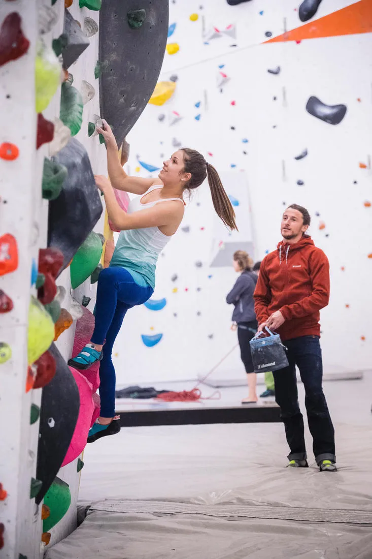 CLIMBING SHOES - ROCK 