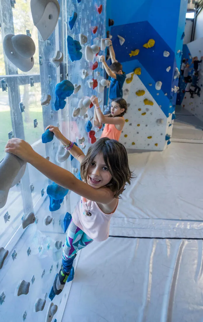 CLIMBING SHOES - ROCK 