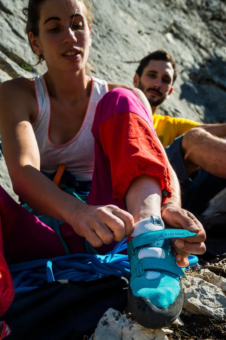 CLIMBING SHOES - ROCK 