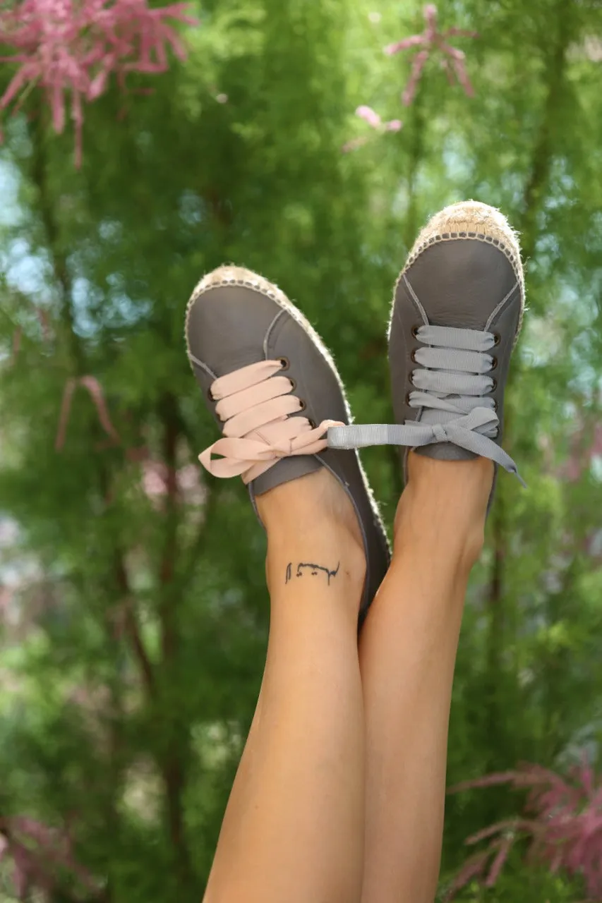 Manebi Carbon Grey sneakers