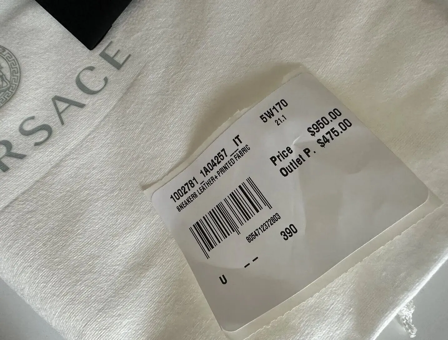 NIB $950 VERSACE Baroque Print White Sneakers Size 6 US (39 Euro)  1002781 Italy