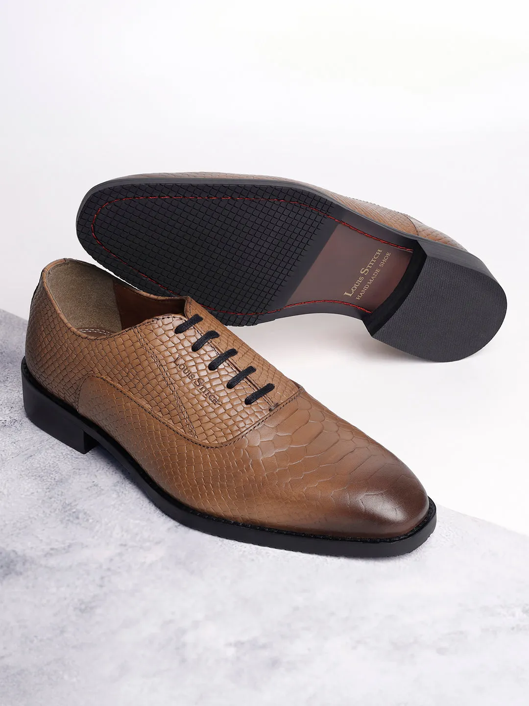 Tan Derby Style Comfortable Laceups for Men